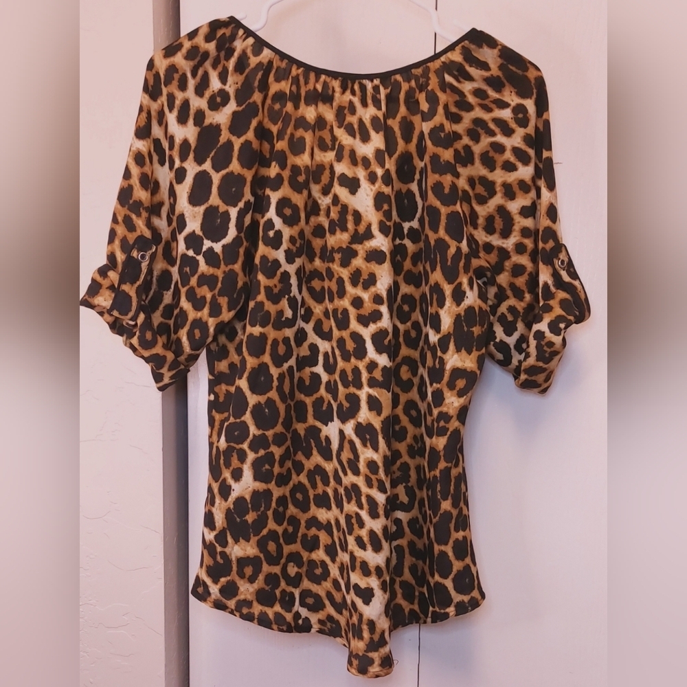 Express Leopard Print Button Up Blouse Size Mediu… - image 4